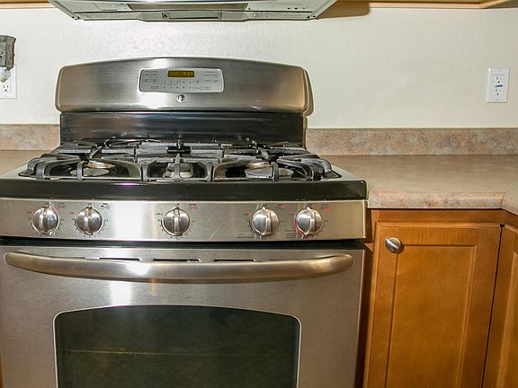 3rd image of 44221 W Palmen Dr