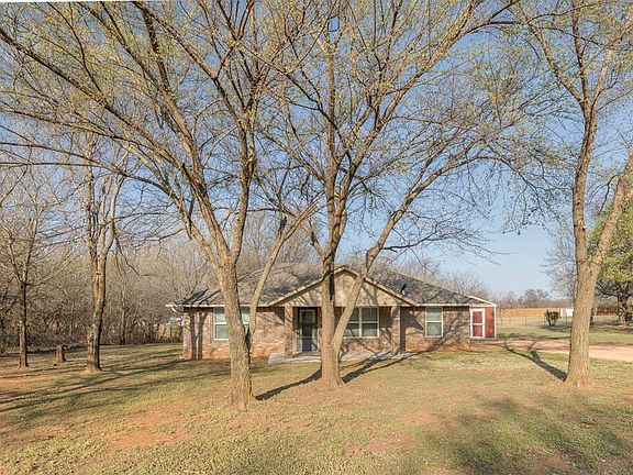 3rd image of 1581 Laura Meadows Dr