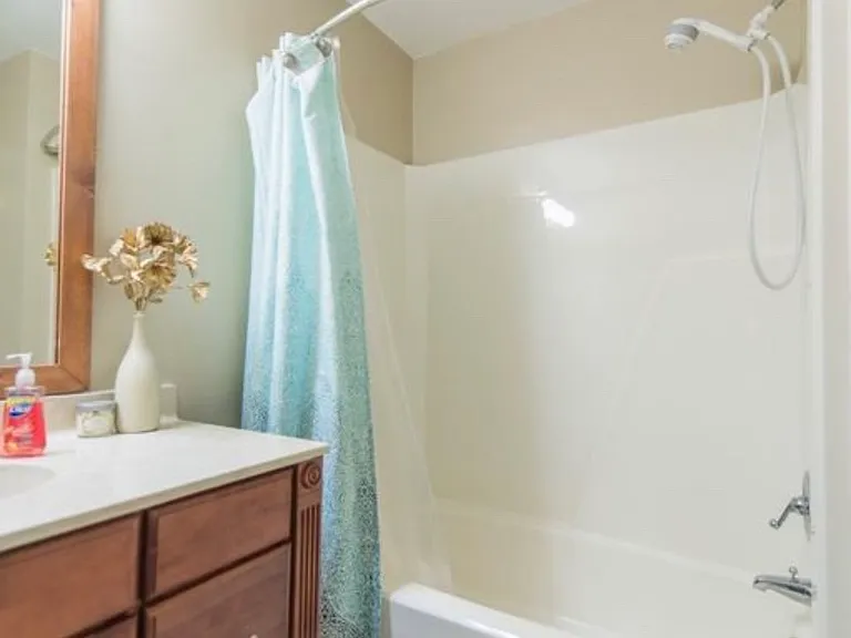 1503 Lake Forest Dr — Photo 18
