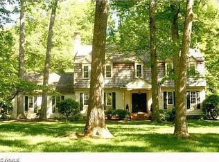 14032 Elmstead Rd, Midlothian, VA 23113