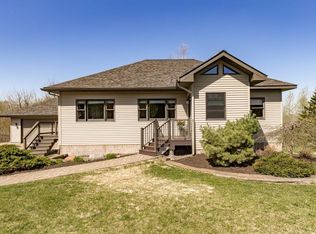 3775 Johnson Rd, Hermantown, MN 55811