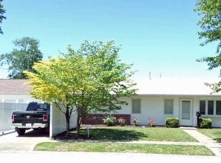 101 S 21st St, Vincennes, IN 47591