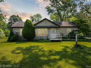 5740 M 66, East Leroy, MI 49051