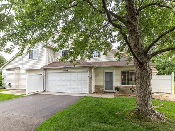 6822 Benton Cir #37, Inver Grove Heights, MN 55076