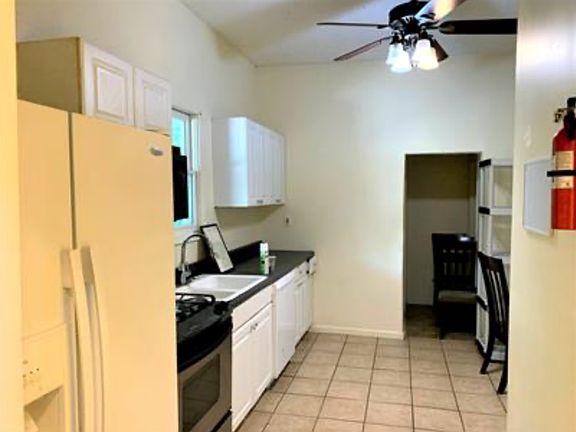3rd image of 569 10th St NW Unit B