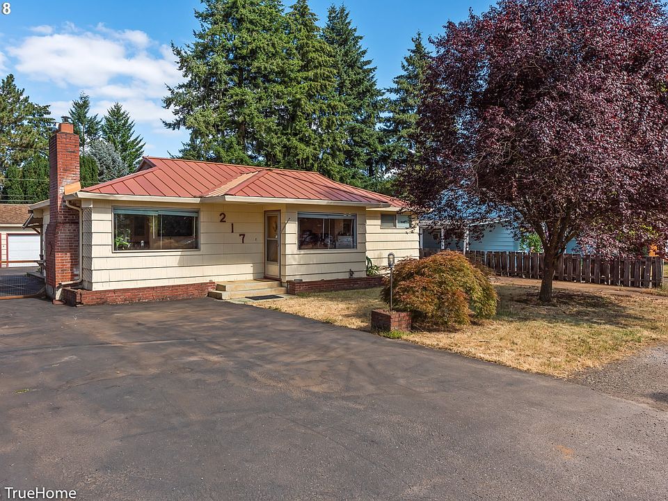 1st image of 217 SE 103rd Ave