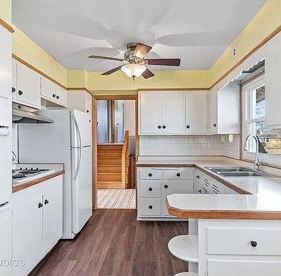 4th image of 493 Amherst Ave