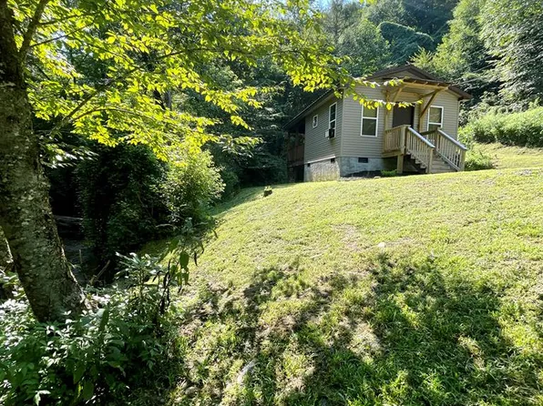 4912 Little Snowbird Rd, Robbinsville, NC 28771