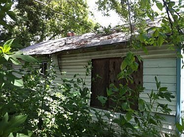 2nd image of 2307 Bleker St