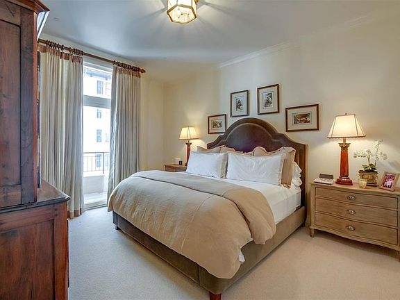 3rd image of 2828 Hood St APT 603