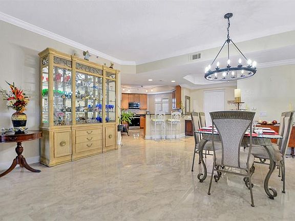 4th image of 12077 Gandy Blvd N APT 333