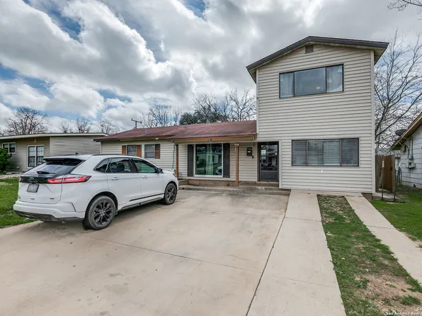534 E PALFREY ST, San Antonio, TX 78223
