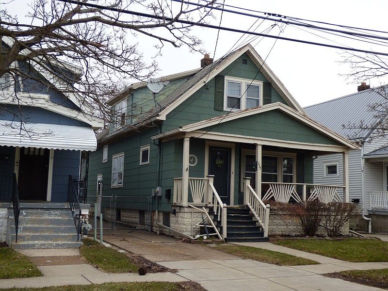 2nd image of 117 Argus St