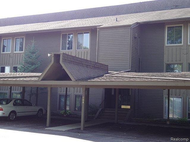 1st image of 804 Cliffs Dr #41