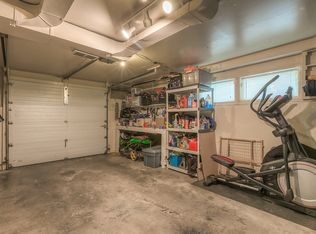 9700 E 26th St S, Independence, MO 64052