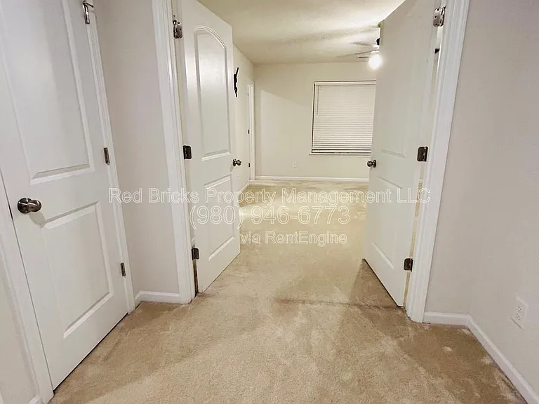9315 Grand Valley Dr — Photo 18