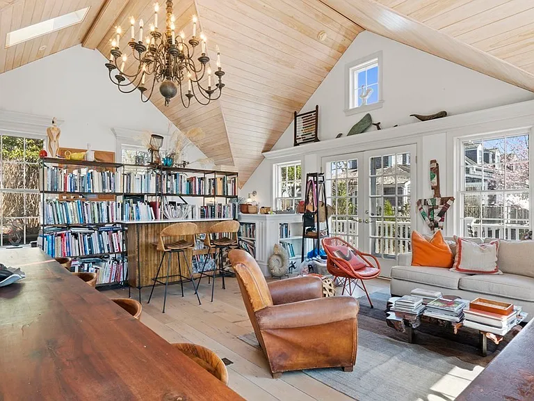 2 Kite Hill Ln — Photo 4