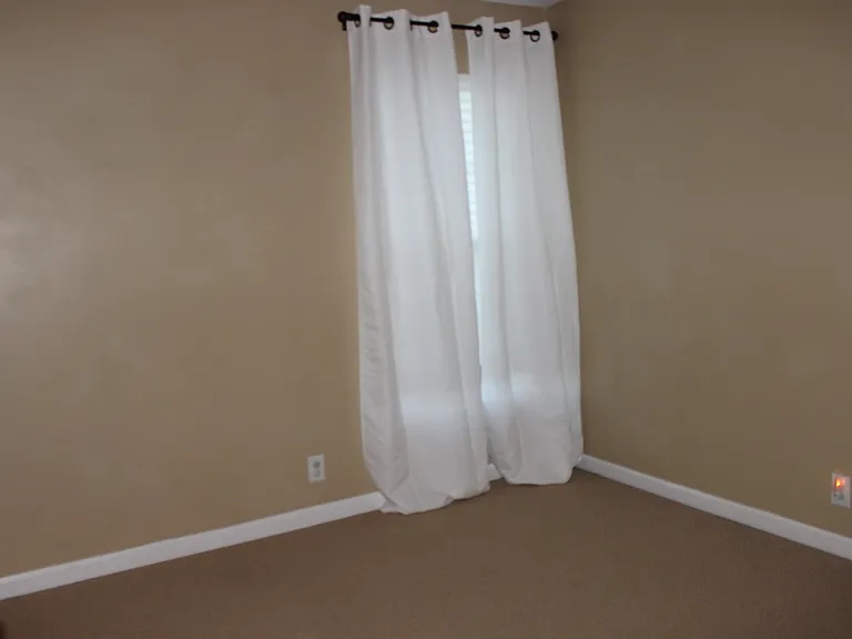 Single bed fits comfortably or use as an office (10X10)