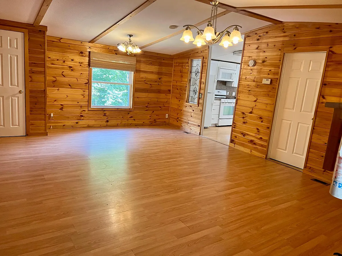 Building Photo - 107 S Granite Dr