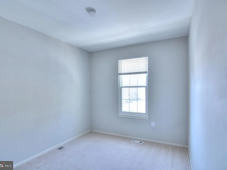 3 Birdseye Ct — Photo 19