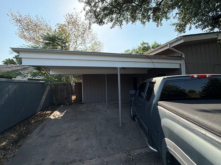 7038 Briarmeadow Dr — Photo 25