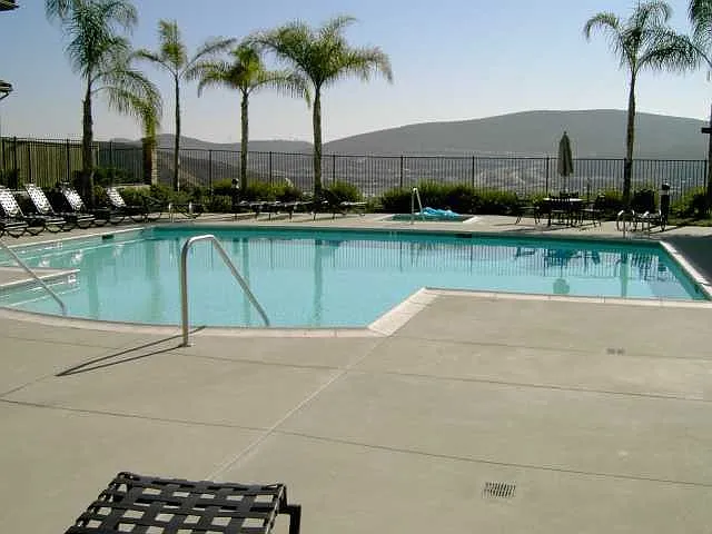 2092 Silverado St — Photo 18