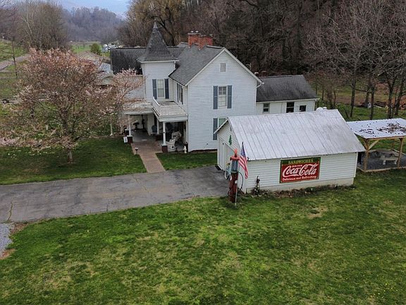 2nd image of 21786 Monroe Rd