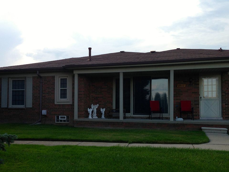 1st image of 49112 Milford Ct