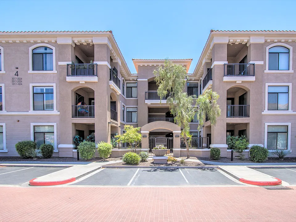 11640 N Tatum Blvd #2018