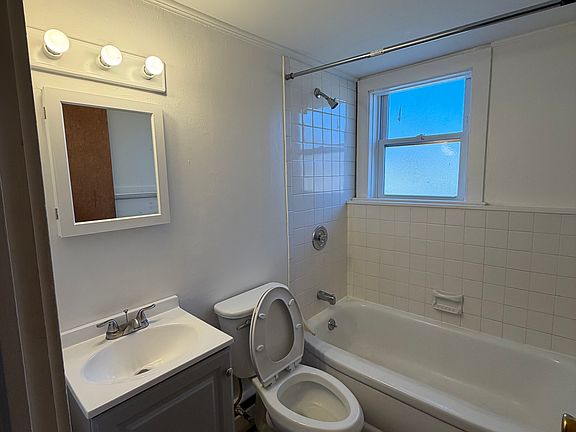 3rd image of 305-307 Silver Ln #E