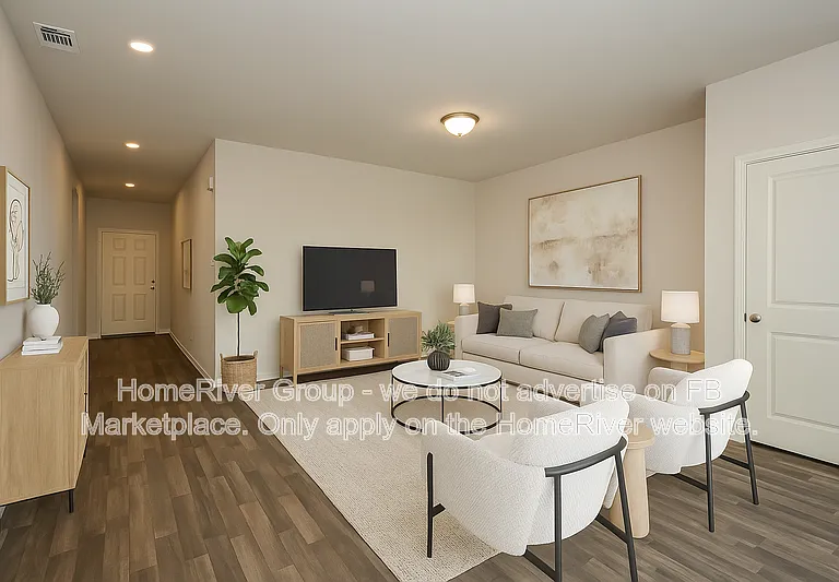 413 Jameson St — Photo 2