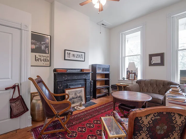 212 N Lombardy St #A — Photo 4