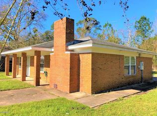 24 Pembrook Cir, Gulfport, MS 39503