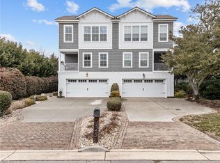 125 79th St, Virginia Beach, VA 23451