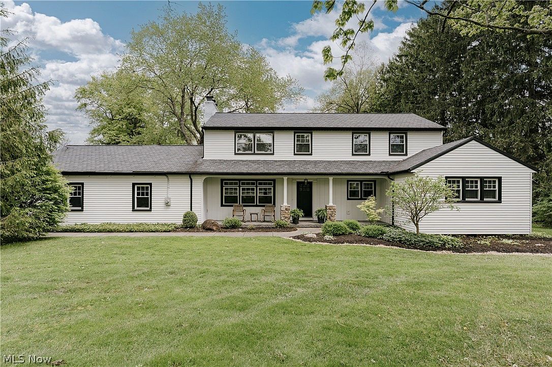 15437 Hemlock Point Rd, Chagrin Falls, OH 44022 | Zillow