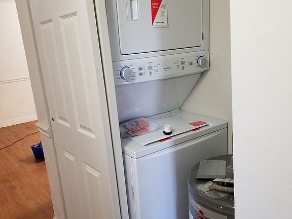 Combo washer and dryer