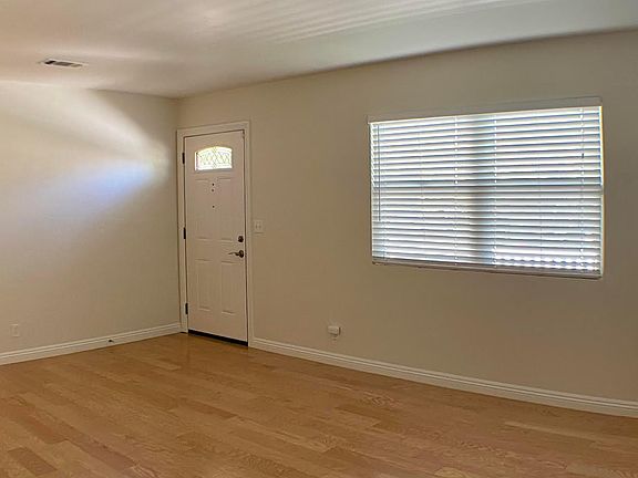2nd image of 5253 Topanga Canyon Blvd