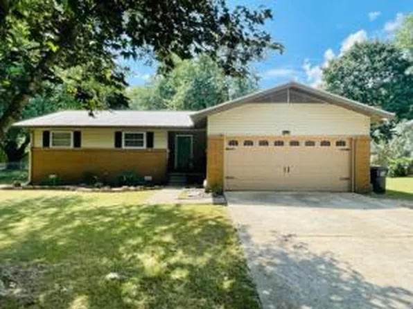 908 Shorecrest Ave, Harrison, AR 72601