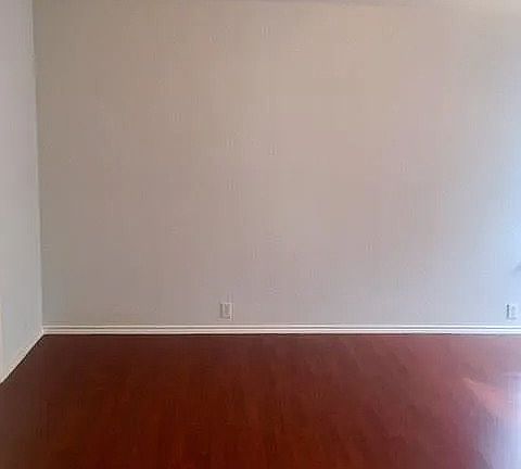 3rd image of 1208 Heritage Hill Cv