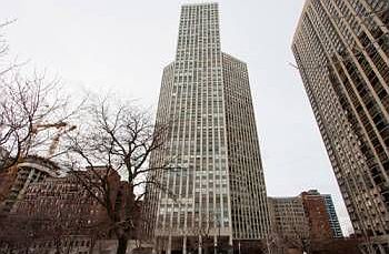 1st image of 2626 N Lakeview Ave APT 2608
