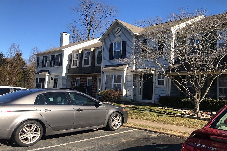 2nd image of 5111 Dominion Dr