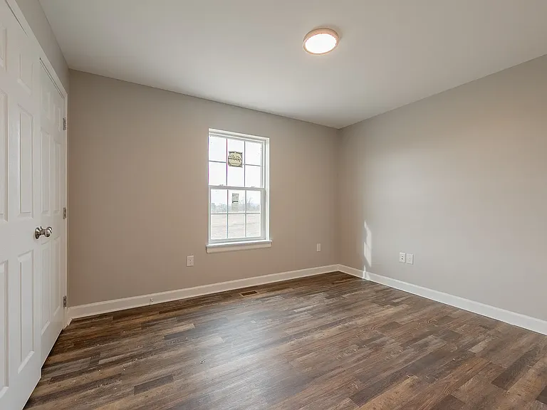 755 Fairview Rd #G — Photo 6