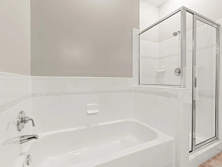 810 Belmont Bay Dr #201 — Photo 26