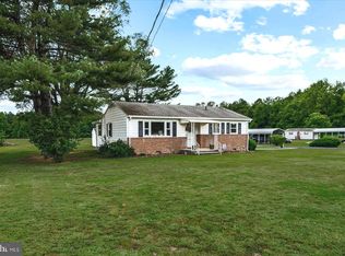 1412 Fallin Town Rd, Callao, VA 22435