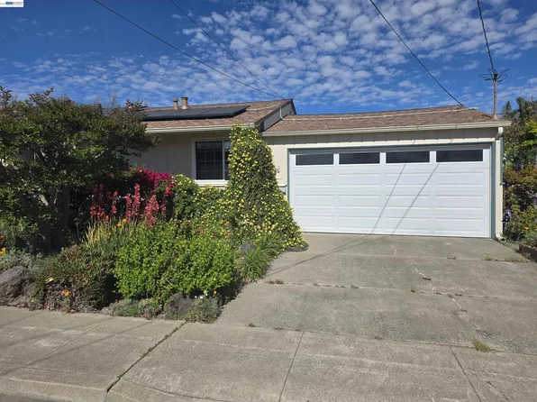 15836 Via Eduardo, San Lorenzo, CA 94580