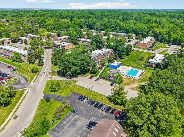 ESTATES ON MAIN