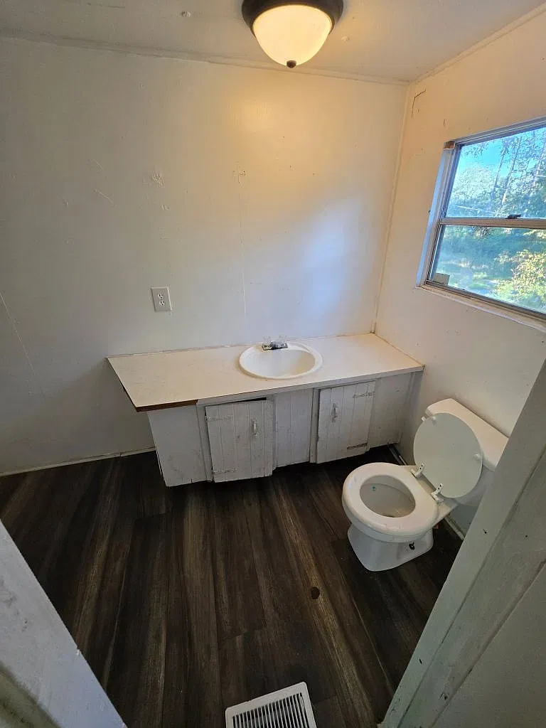 2 bed, $850 — Photo 4