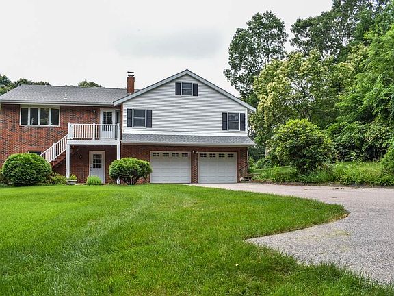 3rd image of 15 Asher Ave