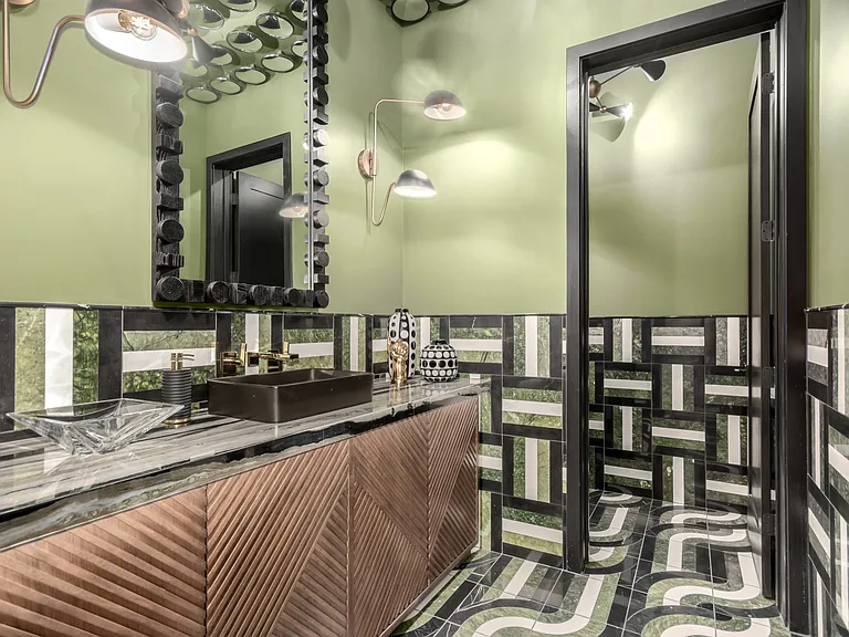 N 65th Pl — Photo 64