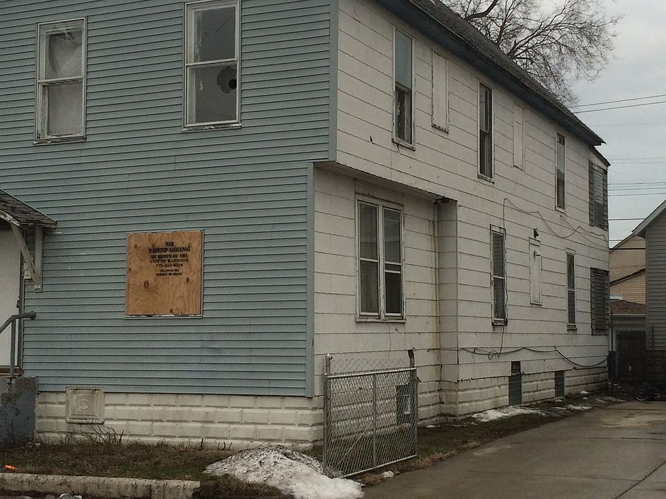 2nd image of 909 State Street #Multi-unit